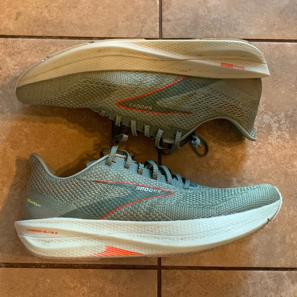 Brooks Hyperion Elite 3 - Picture 3 of 6